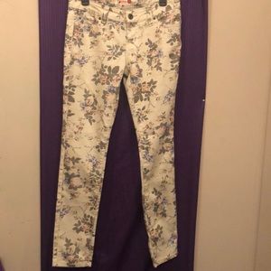 Floral print skinny jeans